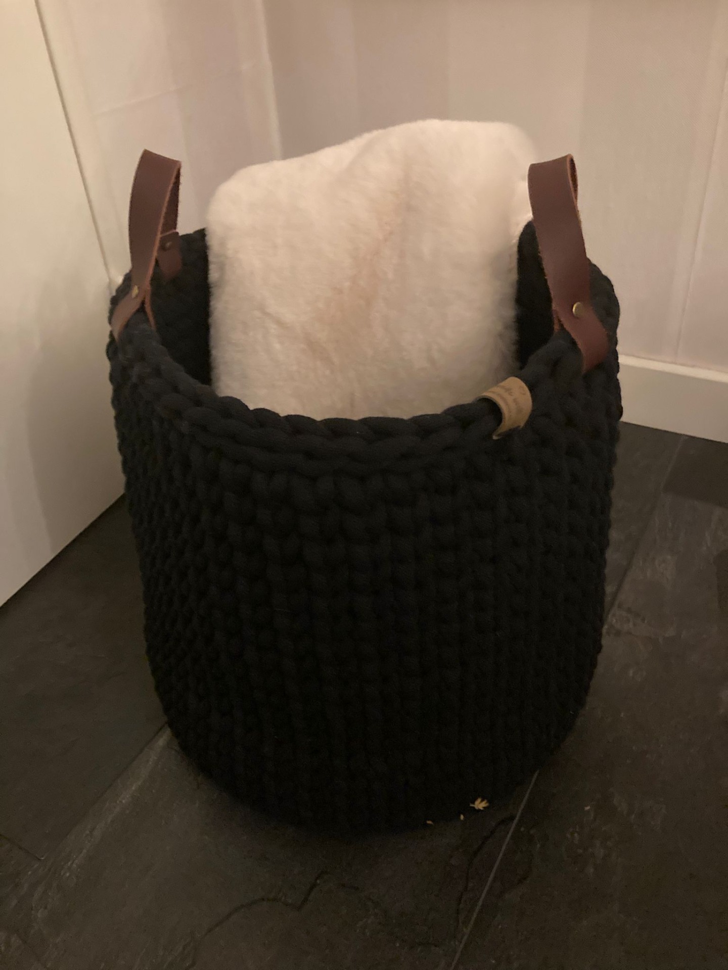 Gehaakte opbergmand - kleur Black - handgemaakt met Bobbiny garens